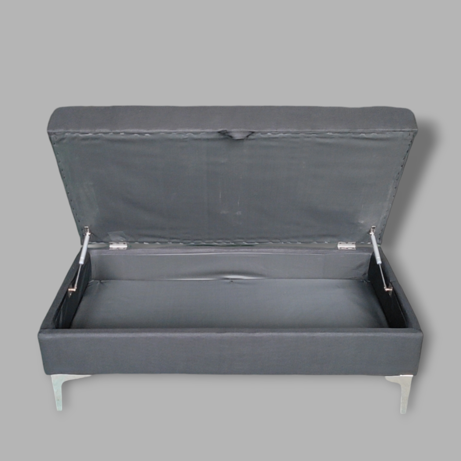 Mauritius Reversible Sectional with Storage Ottoman – Black image 3