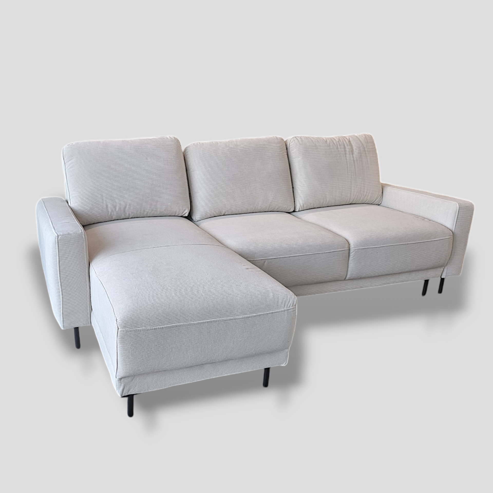 Noah Sectional - Cream image 0