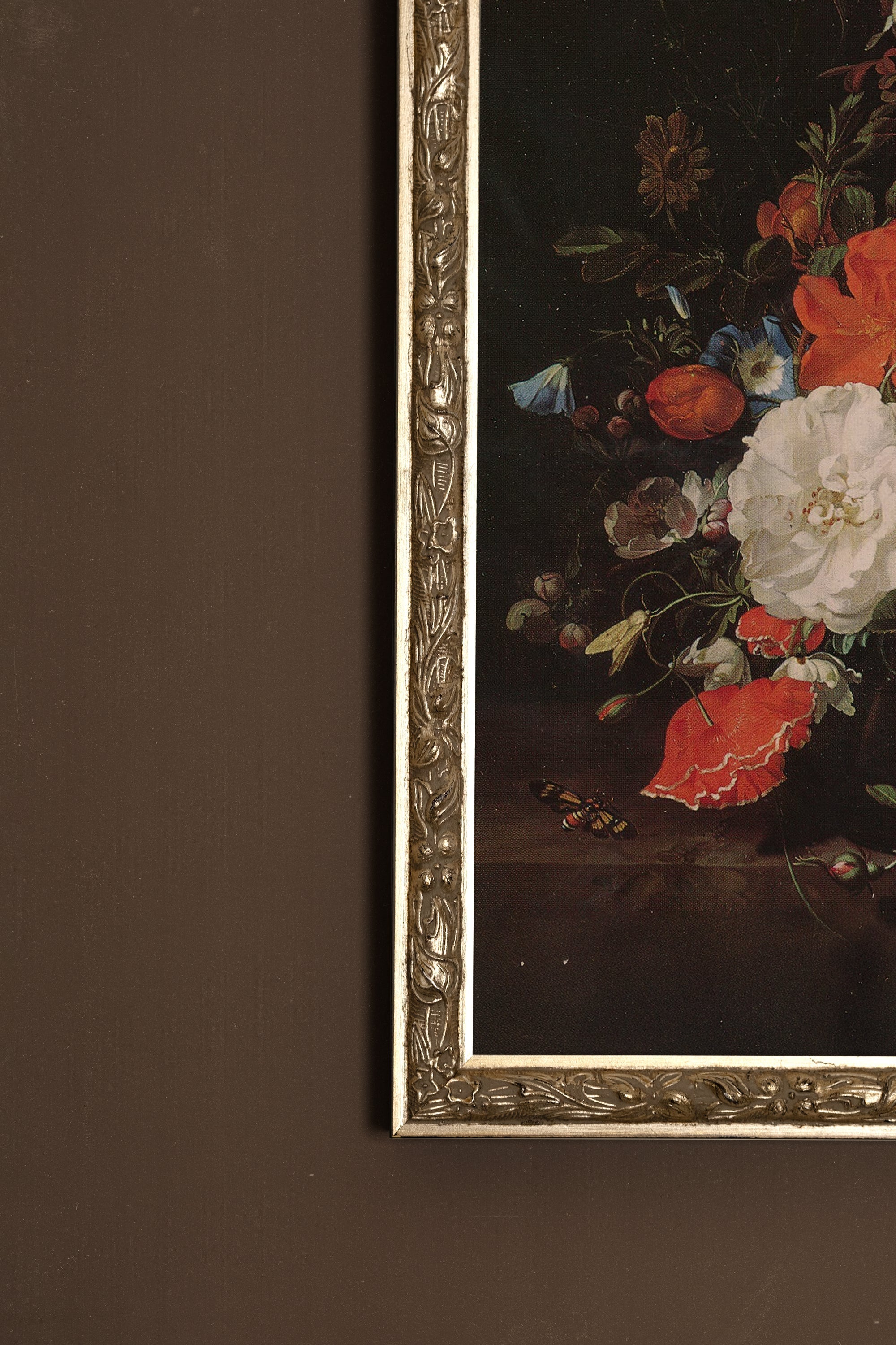 BOUQUET BAROQUE, Oeuvre sur toile rigide, encadré Vintage Argent