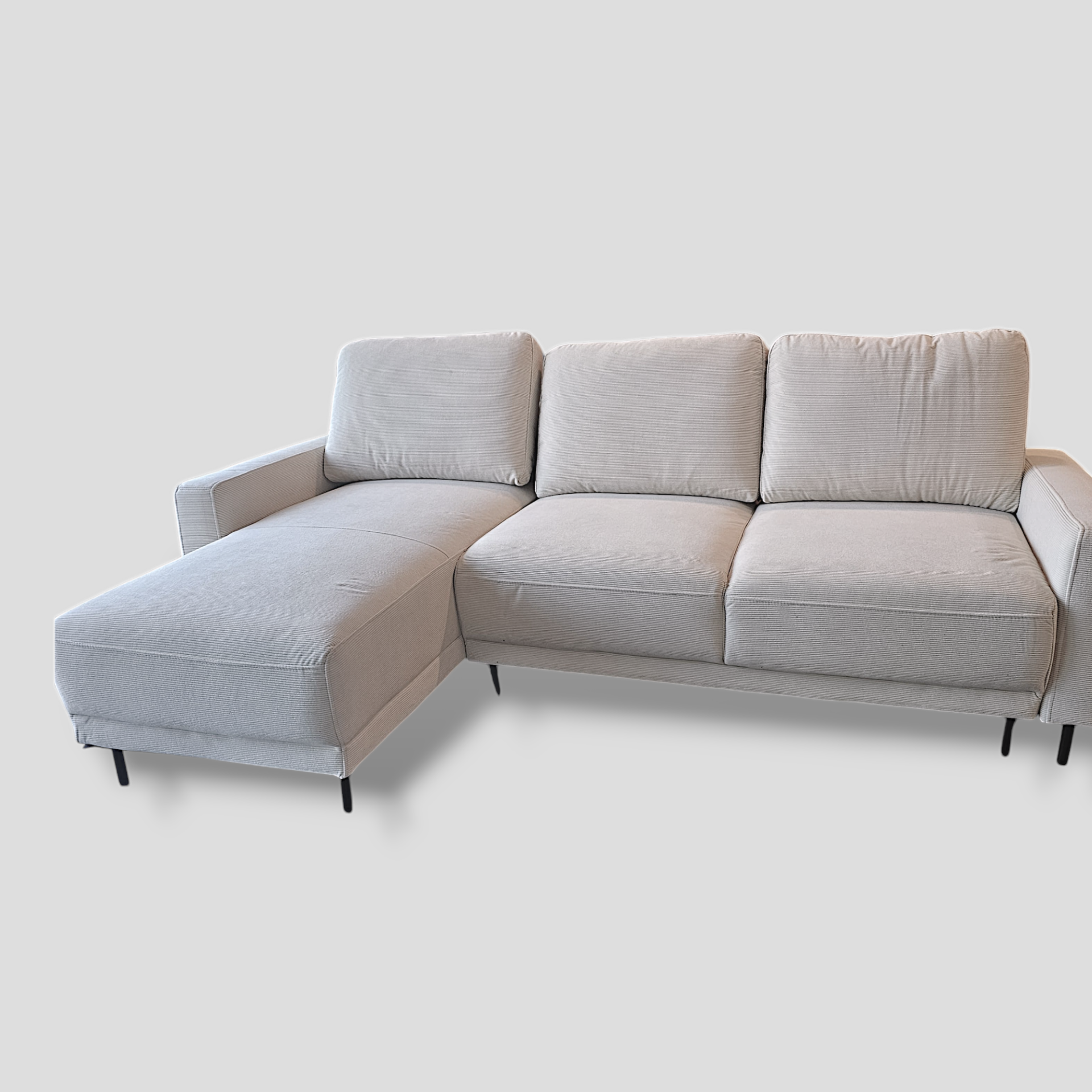 Noah Sectional - Cream image 2