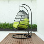 Double folding swing with green cushion image 1