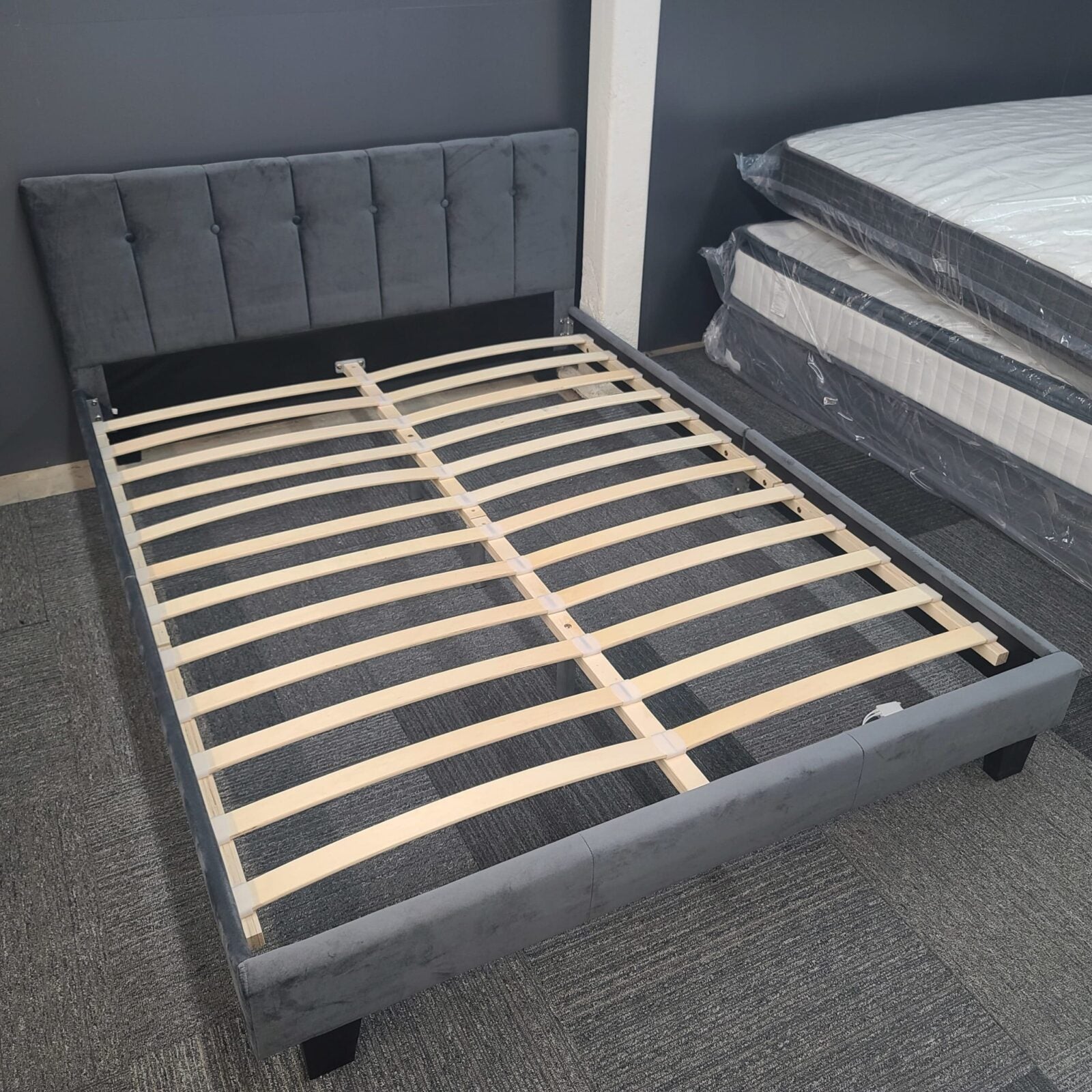 Caseros Bed frame - Grey velvet- Charcoal grey - Double & single size image 0