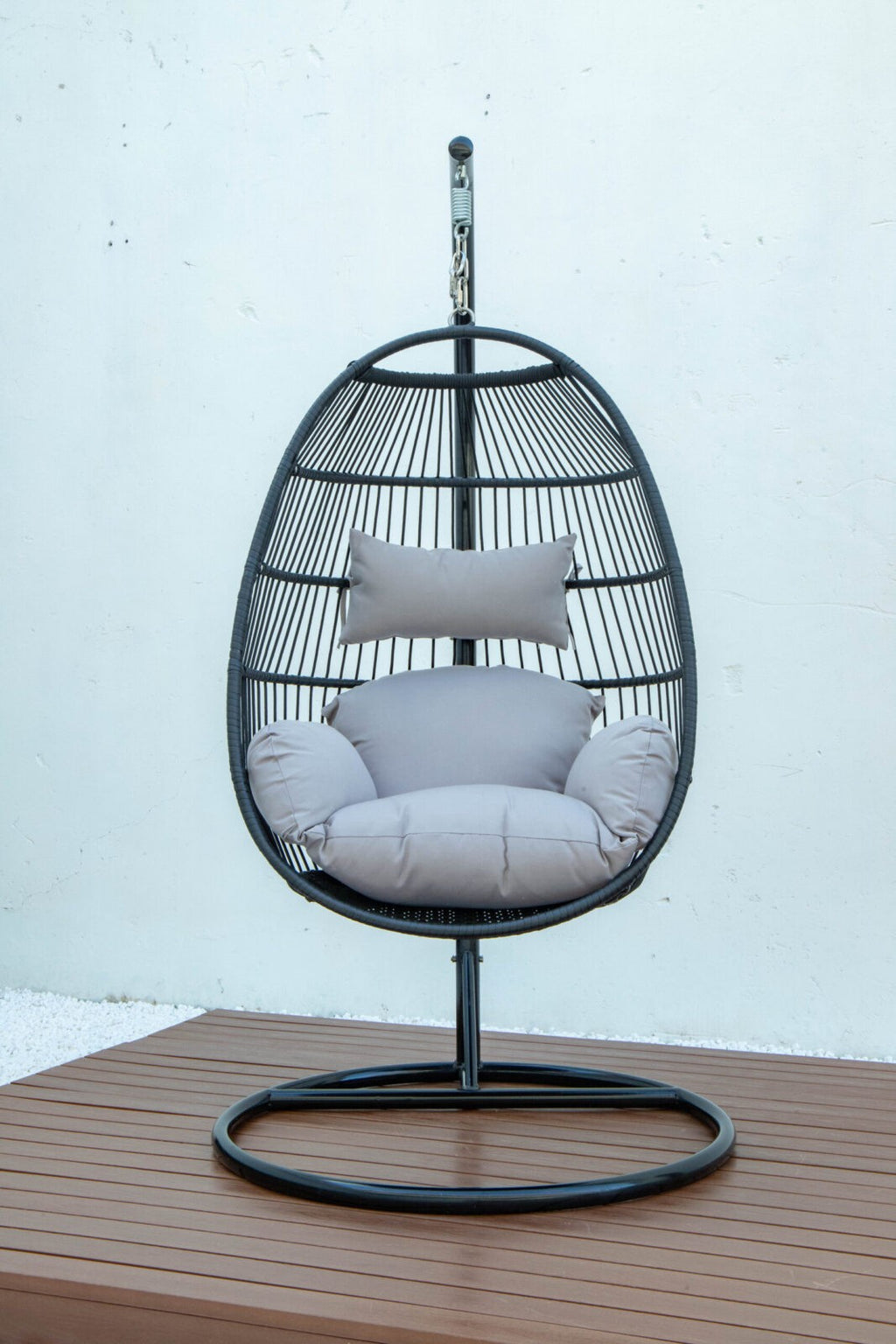Single folding swing with light grey cushion image 0
